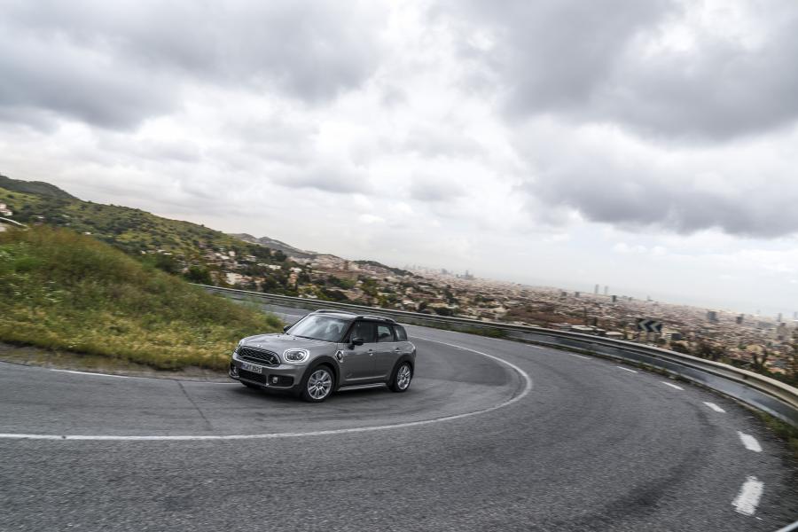  Mini Cooper S E Countryman ALL4 (F60) 2017 года  (WW) (фото 154 из 173)